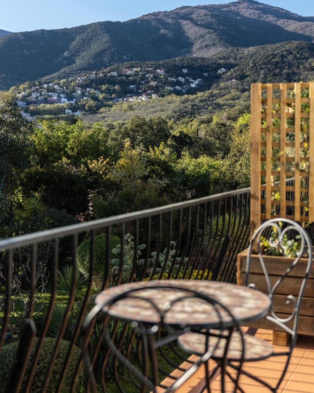 Bed and Breakfast Mas Del Flor Villelongue-dels-Monts Exterior foto